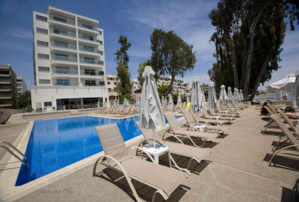 Hotel Harmony Bay - Cypr