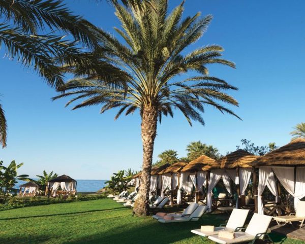 Constantinou Bros Athena Royal Beach Hotel - Cypr