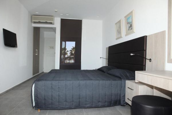 Dionysos Central Hotel - Cypr