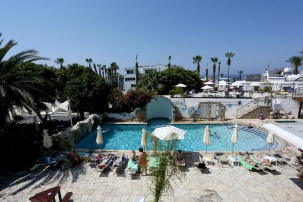 Dionysos Central Hotel - Cypr