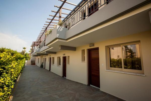 Crystallo Apartments - Cypr