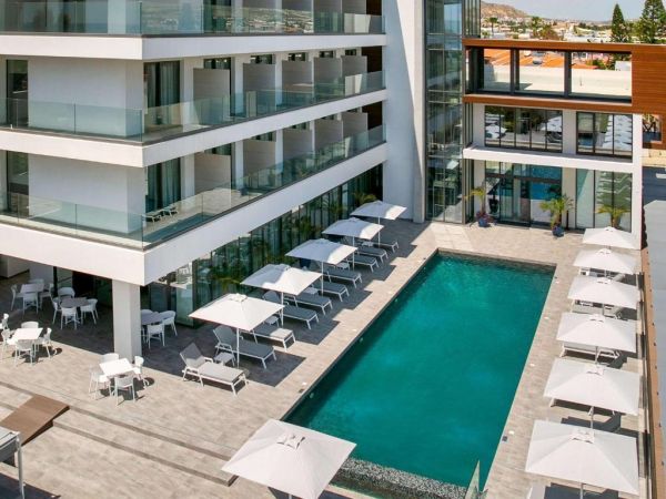 Hotel Mercure Larnaca Beach Resort