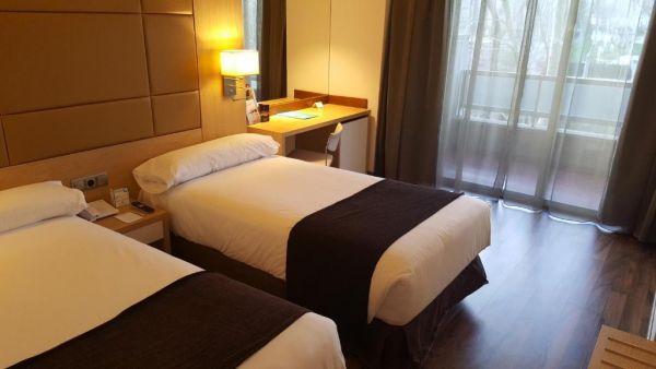 Senator Barajas Hotel - Hiszpania