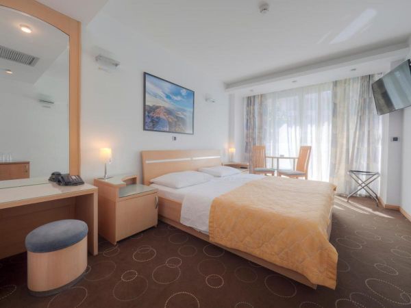 Hotel Montenegro Beach Resort (PKT) - Czarnogóra