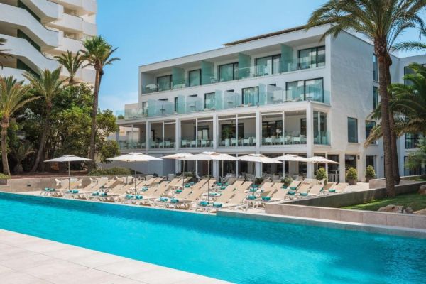 Hotel Iberostar Waves Cala Millor