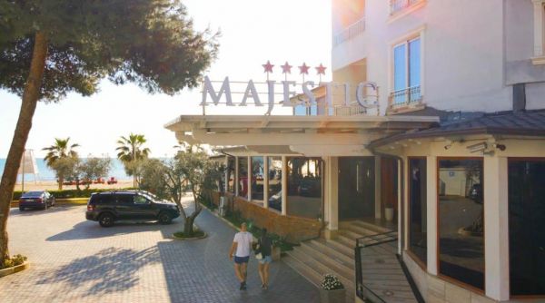 Hotel Majestic (PKT) - Albania