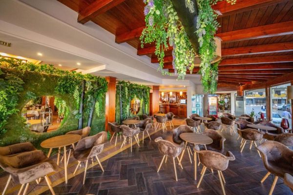 Hotel Majestic (PKT) - Albania