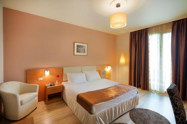 Hotel Albanian Star (PKT) - Albania