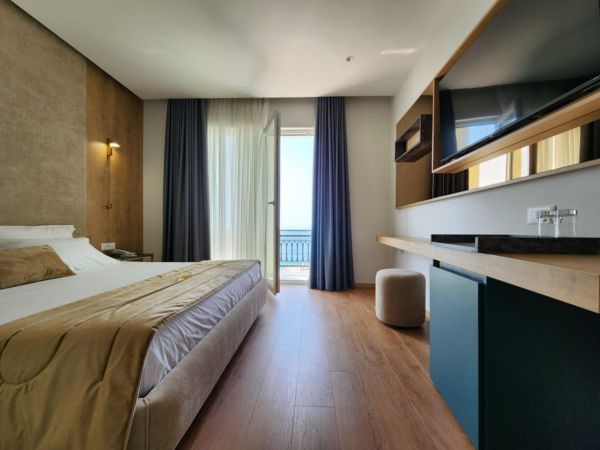 Hotel Gold (PKT) - Albania