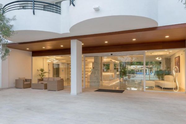 Aparthotel Alcudia Beach - Hiszpania