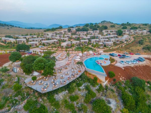 Arameras Beach Resort (PKT) - Albania