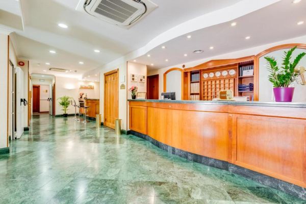 Romoli Hotel - Włochy