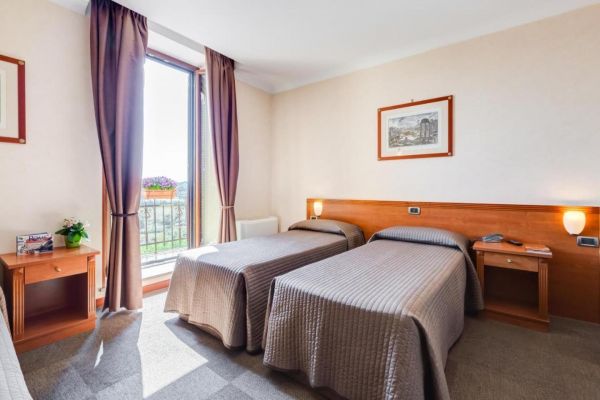 Romoli Hotel - Włochy