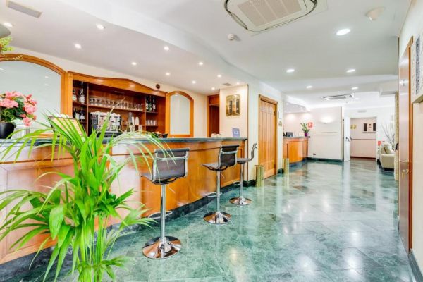 Romoli Hotel - Włochy