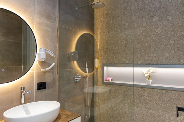 Hotel Saly (PKT) - Albania