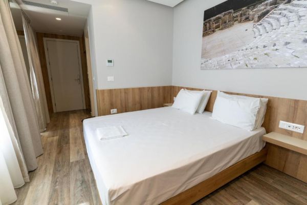 Hotel Titania (PKT) - Albania
