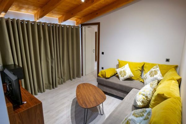 Hotel Semajo (PKT) - Albania