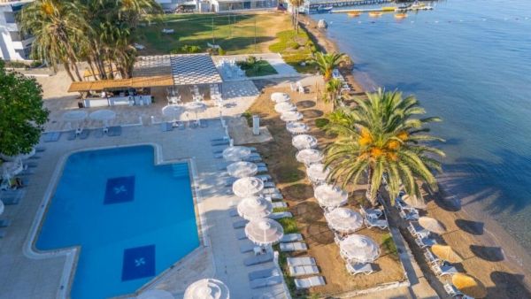 Hotel Ladonia Hotels Luna Beach Resort