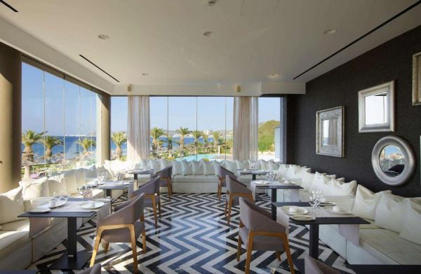 The Ixian Grand & All Suites - Grecja
