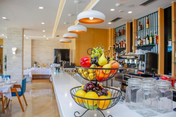 Hotel Luxury (PKT) - Albania
