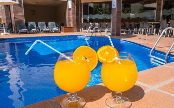 Tossa Beach Center - Hiszpania