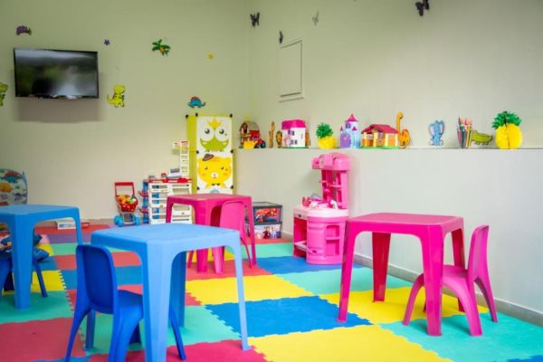 Mayfair Gardens - Cypr