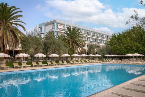 Hotel Unahotels Naxos Beach