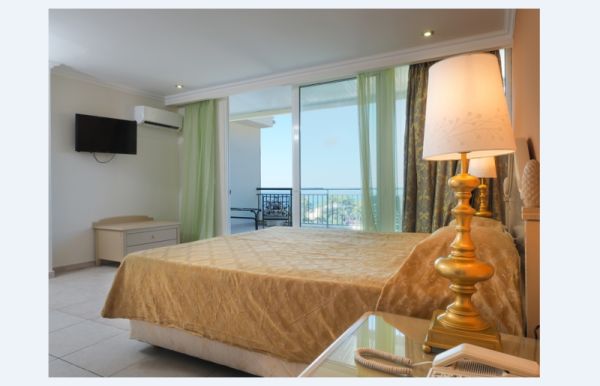 Hotel Paleokastritsa Palace - Grecja