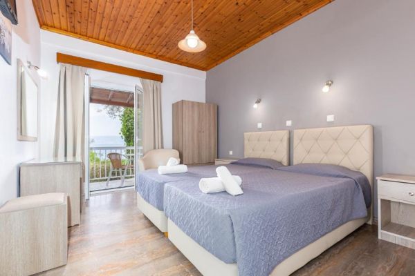 Hotel Oasis Corfu - Grecja