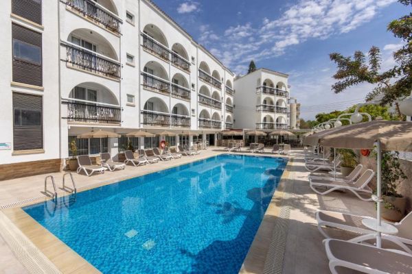 Hotel Cactus - Cypr