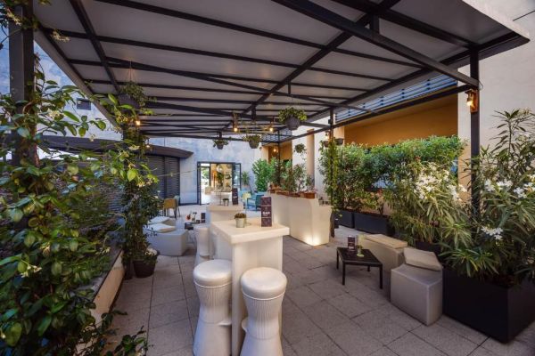 IH Hotels Milano Gioia - Włochy