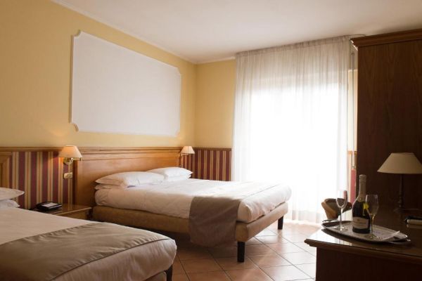 Hotel Leopardi - Włochy