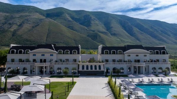 Acros Resort (PKT) - Albania