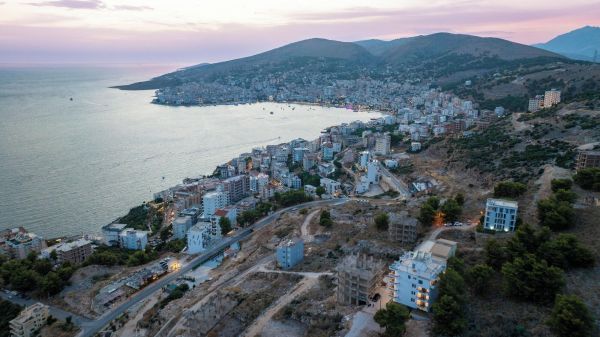 Arrei Hotel (PKT) - Albania