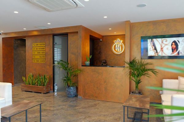 Hotel Teuta (PKT) - Albania