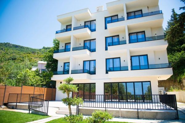 White Hill Radhime (PKT) - Albania