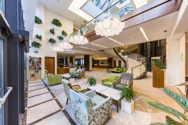 Capital Plaza - Rumunia