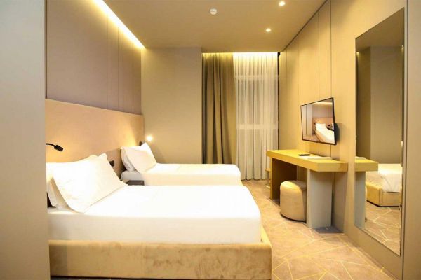 The Central View Hotel (PKT) - Albania