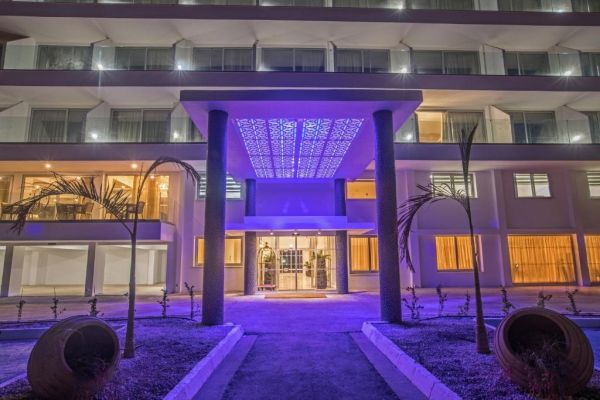 Bohemian Gardens Hotel - Cypr