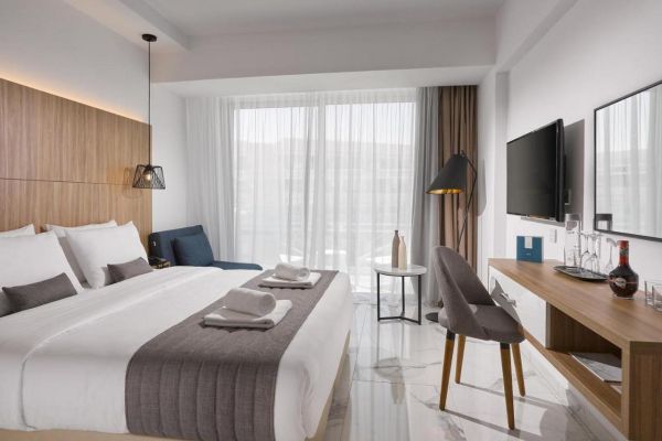 The Blue Ivy Hotel & Suites - Cypr