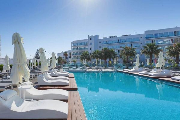 The Blue Ivy Hotel & Suites - Cypr