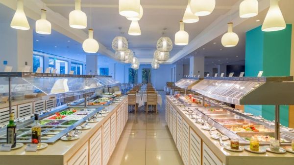 Vrissaki Beach Hotel - Cypr