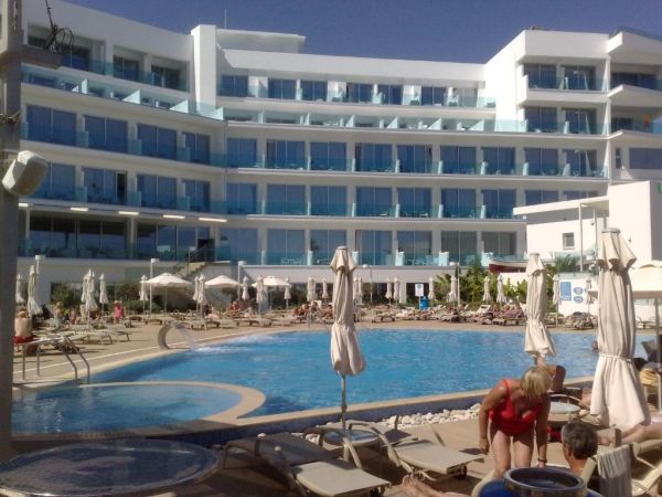 Vrissaki Beach Hotel - Cypr