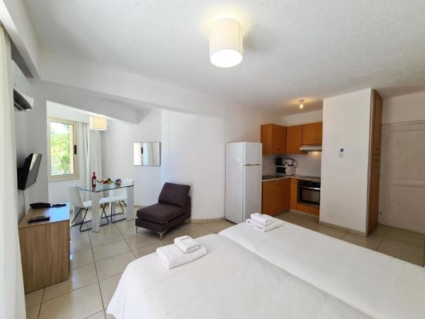 Hotel Basilica Holiday Resort - Cypr