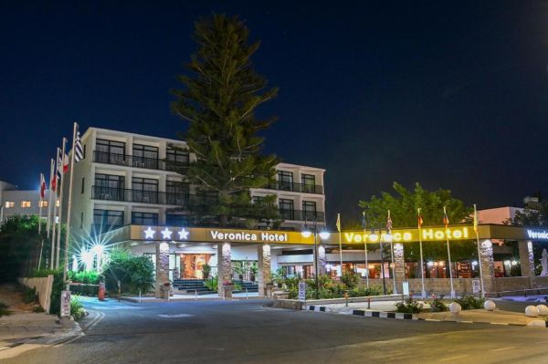 Veronica Hotel - Cypr