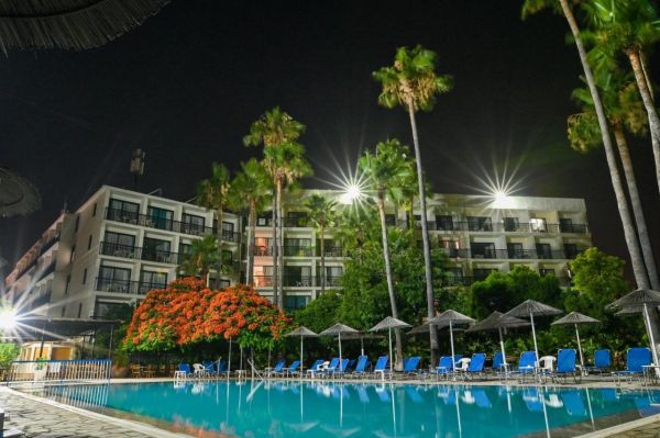 Veronica Hotel - Cypr