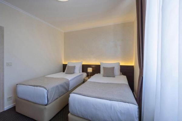 Hotel Nobel West - Serbia