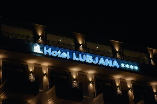 Dolanit Hotels Lubjana (PKT) - Albania