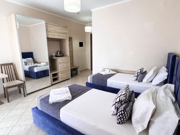 Bel Ami Suita Hotel (PKT) - Albania