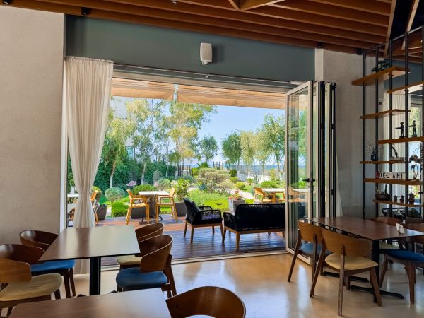 Bel Ami Suita Hotel (PKT) - Albania